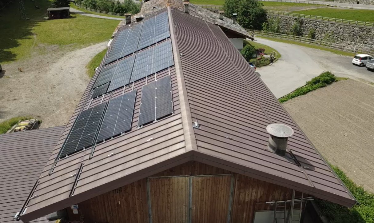 Impianto fotovoltaico da 20 kWp su azienda agricola in Valle d’Aosta realizzato da Green Terrae