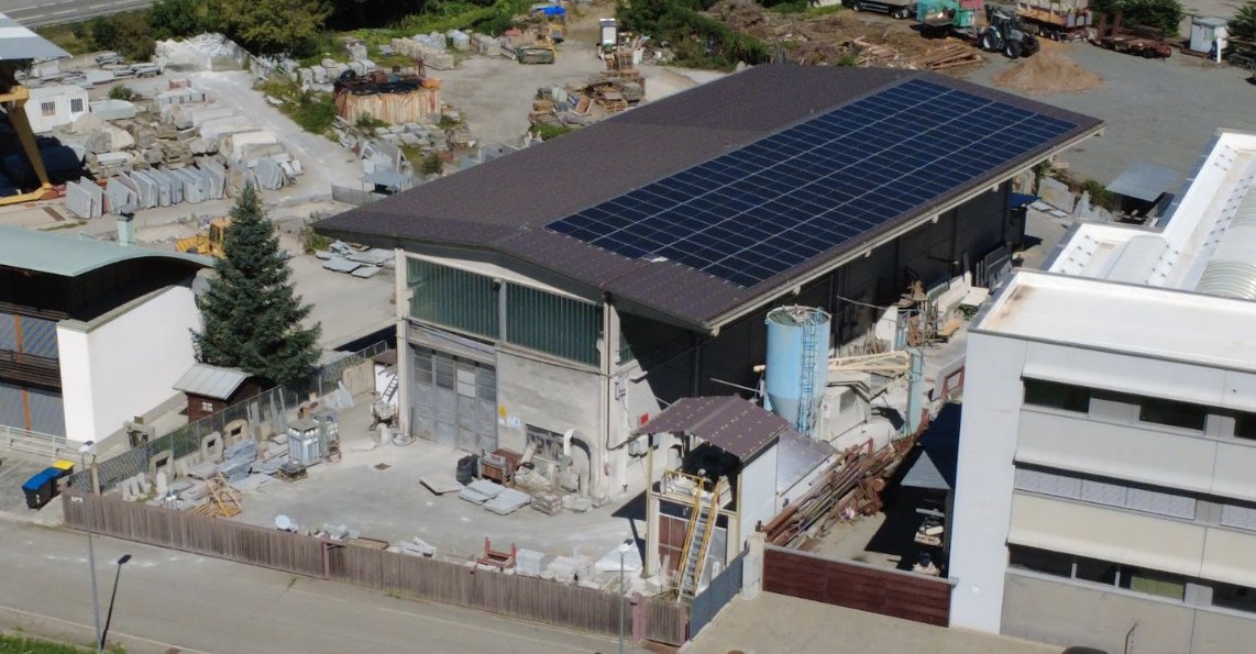 Impianto fotovoltaico da 68 kWp su capannone industriale realizzato da Green Terrae