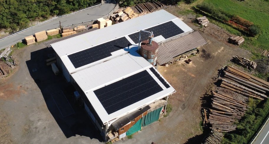 Impianto fotovoltaico da 75 kWp su capannone industriale realizzato da Green Terrae